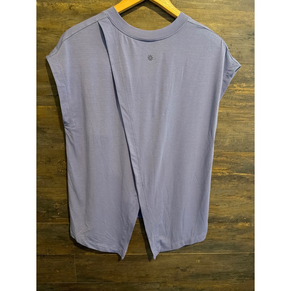 Athleta Womens V-Neck Split Back Tulip Top Periwinkle Blue Short Sleeve Size S